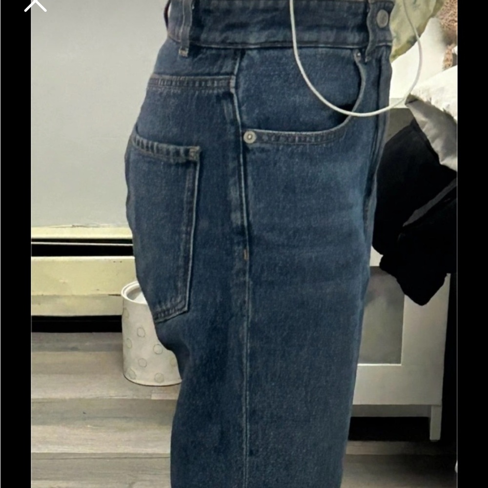 Hugo Boss High Rise Blue Jeans - Picture 4 of 6